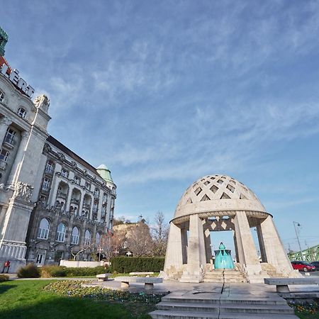 Nanirol Apartment At Gellert Bath Budapesta Exterior foto