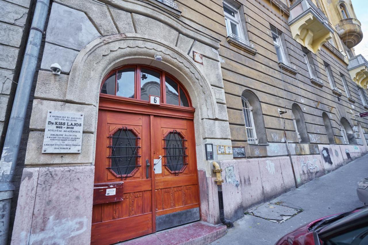 Nanirol Apartment At Gellert Bath Budapesta Exterior foto